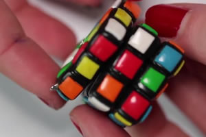 MissCreatives - Rubik's Cube en Fimo